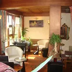 Restaurant N 4