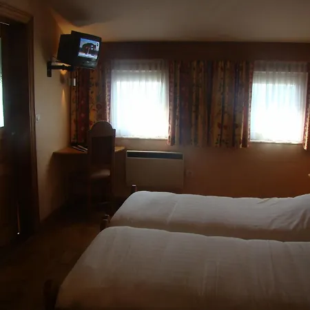 Restaurant N 4 3* Martelange