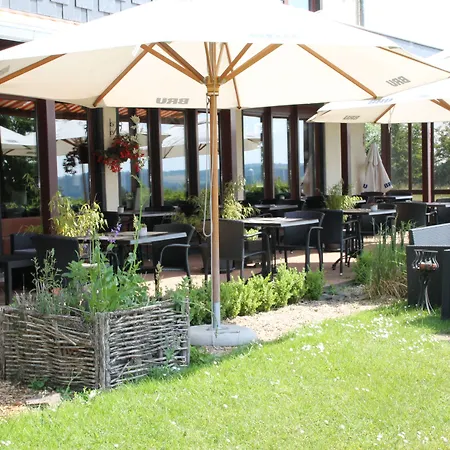 Restaurant N 4 מלון 3*