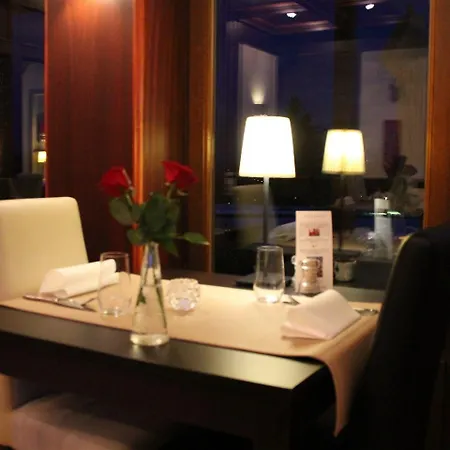 Restaurant N 4 Hotel