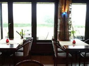 Ξενοδοχείο Restaurant N 4 Martelange